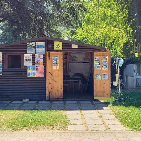 La Rosa E La Spina - Indipendente Con Giardino Privato - Dervio, Di Dervio