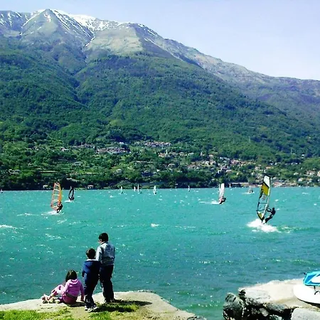 Hébergement de vacances La Rosa E La Spina - Indipendente Con Giardino Privato - Dervio, Di