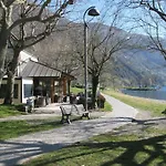 La Rosa E La Spina - Casa Indipendente Con Giardino - - Di Дом отдыха Дервио