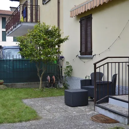 La Rosa E La Spina - Casa Indipendente Con Giardino - - Di Дом отдыха Дервио